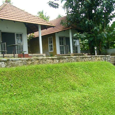 Lazy Gaze Hotel Ernakulam Esterno foto