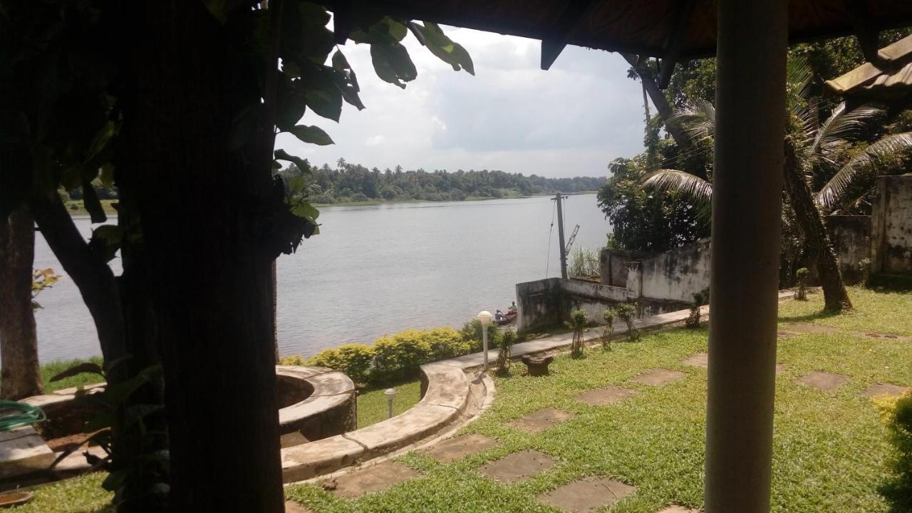 Lazy Gaze Hotel Ernakulam Esterno foto